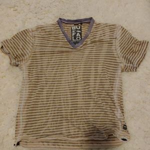 Men's medium vneck tee